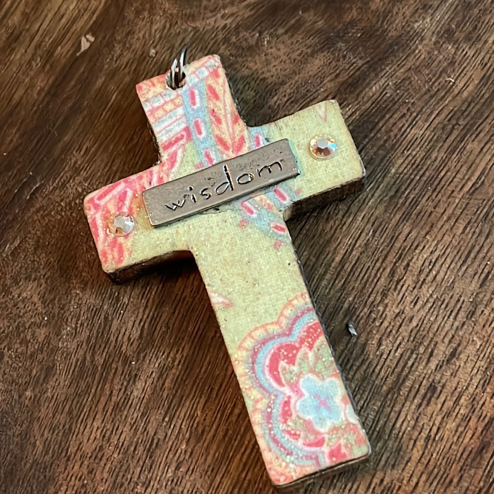 Artisan Hand Painted Boho Wood & Crystal Wisdom Cross Pendant - Picture 3 of 3